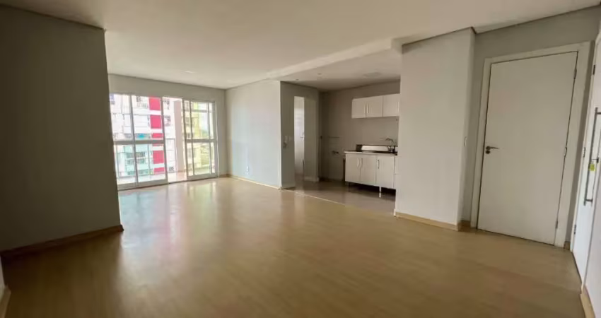 Apartamento com 3 dormitórios à venda no bairro vila operária em itajaí
