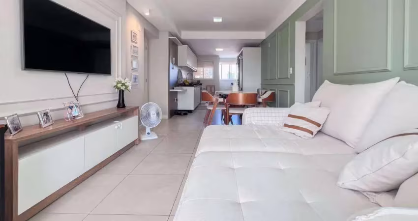 Apartamento semi mobiliado com 1 suíte e 2 dormitórios no centro de itajaí