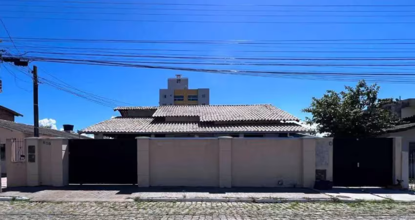 Casa com 5 quartos à venda na Rua Iolando Benvenutti Júnior, Cordeiros, Itajaí
