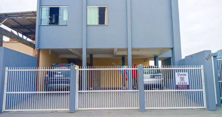Apartamento mobiliado com 2 dormitórios no bairro espinheiros em itajaí