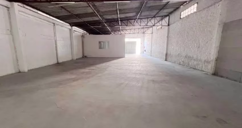 Galpão com 209 m² no bairro Vila Operária em Itajaí