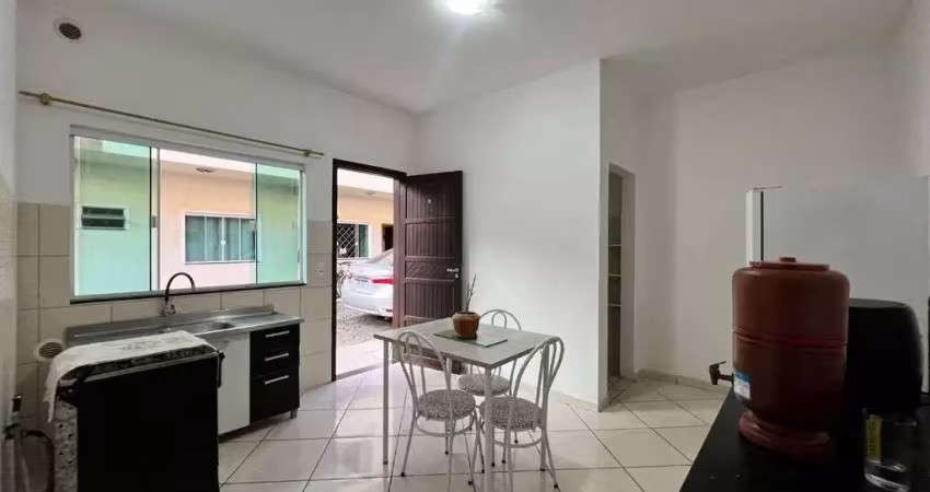 Apartamento com 2 dormitórios no bairro são vicente em itajaí