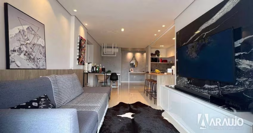Apartamento semi mobiliado com 2 suítes no bairro Fazenda em Itajaí