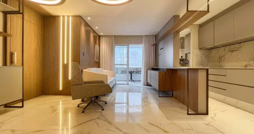 Apartamento mobiliado com 1 suíte e 1 dormitório no Centro de Itajaí