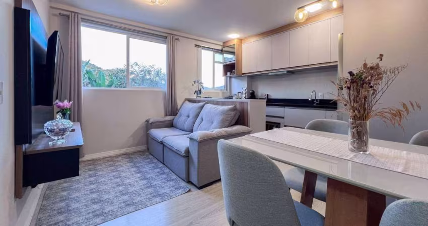 Apartamento mobiliado com 2 dormitórios no bairro Carvalho em Itajaí