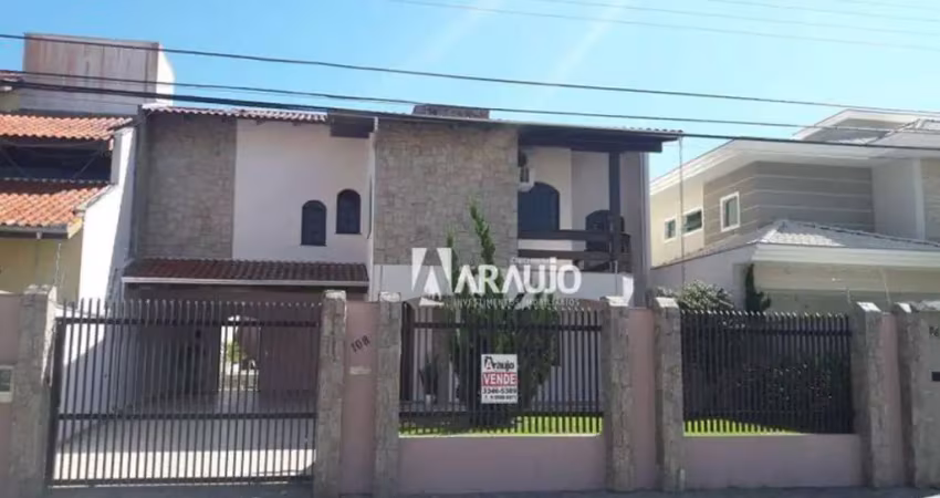 Casa com 3 quartos à venda na Rua Adolfo Cugnier, Ressacada, Itajaí