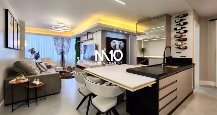 Apartamento de 3 suítes reformado e quadra mar em balneário camboriú