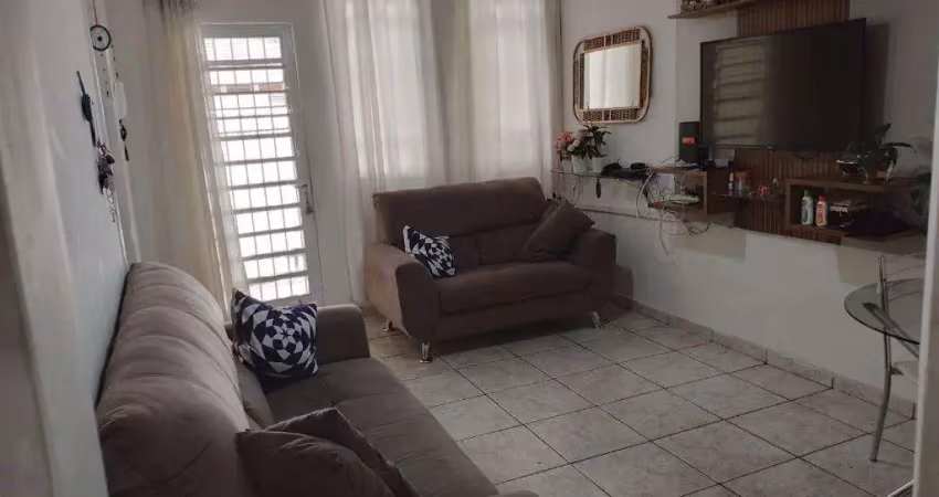 Casa à venda em Campinas, Jardim Bonfim, com 2 quartos, com 61.42 m²