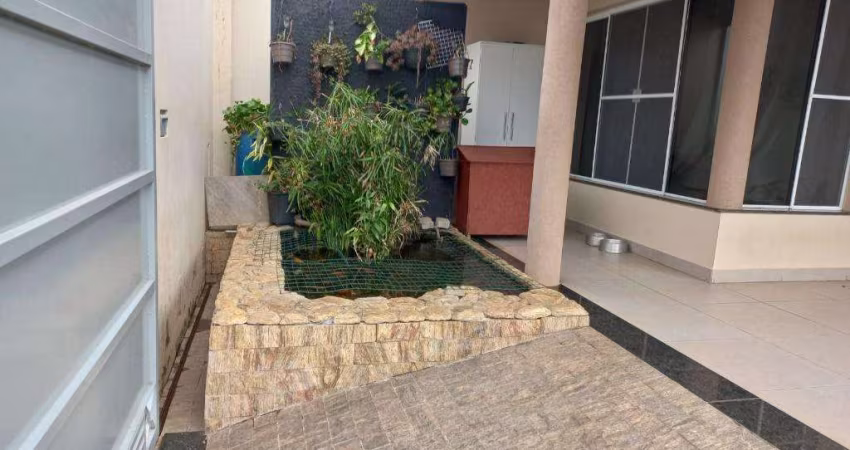 Casa à venda em Paulínia, Vila Bressani, com 3 quartos, com 171 m²
