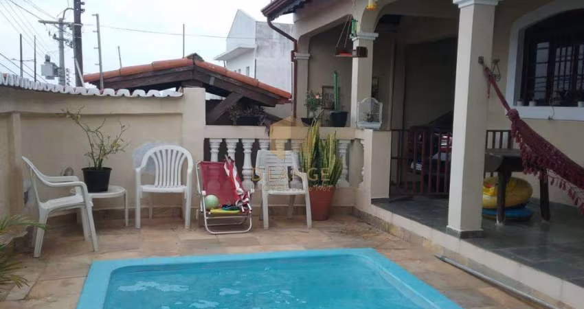 Casa à venda em Campinas, Jardim Anton Von Zuben, com 3 quartos, com 222 m²