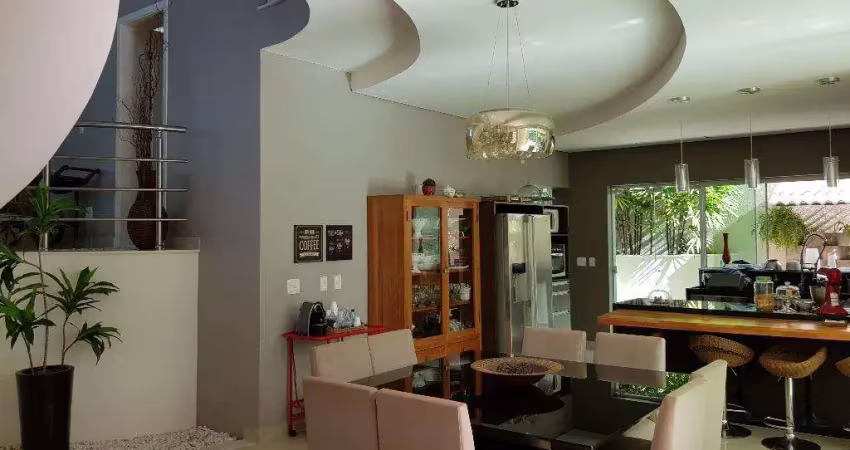 Casa à venda no Alphaville Dom Pedro, Campinas/SP