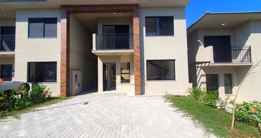 Casa à venda no Condomínio Village Luciana em Valinhos