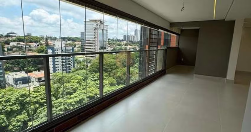 Apartamento à venda no bairro Cambuí em Campinas/SP