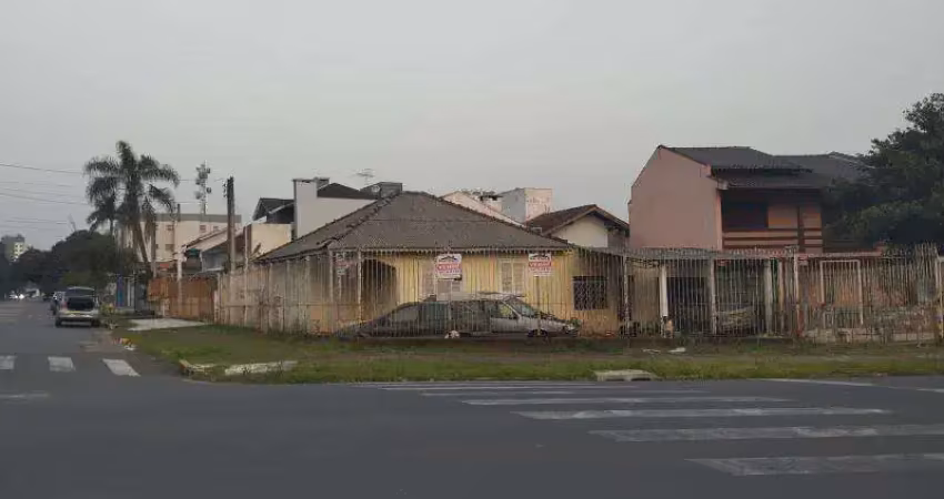 Casa à venda na Rua Gravataí, 441, Centro, Esteio
