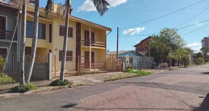 Apartamento com 4 quartos para alugar na Rua Daltro Filho, 131, Parque Tamandaré, Esteio