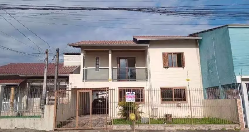 Casa com 3 quartos para alugar na Rua Leopoldo Scharlau, 889, Nova Sapucaia, Sapucaia do Sul