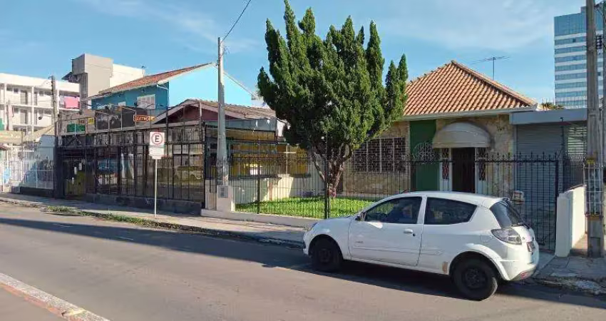 Casa com 3 quartos para alugar na Avenida Padre Claret, 197, Centro, Esteio
