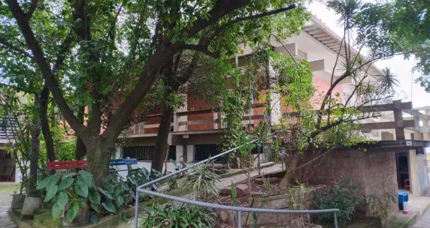 Casa com 7 quartos para alugar na Rua Alegrete, 155, Dihel, Sapucaia do Sul