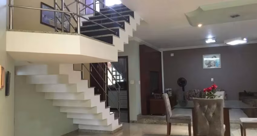 Casa com 4 quartos à venda em Ingá Alto, Betim 