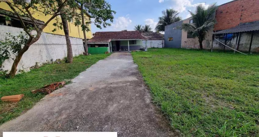 casa simples, precisando de reformas num lote de 600 ms -Sumaré