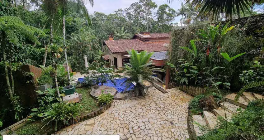 Sobrado alto padrão com piscina e espaço gourmet - pq. imperial