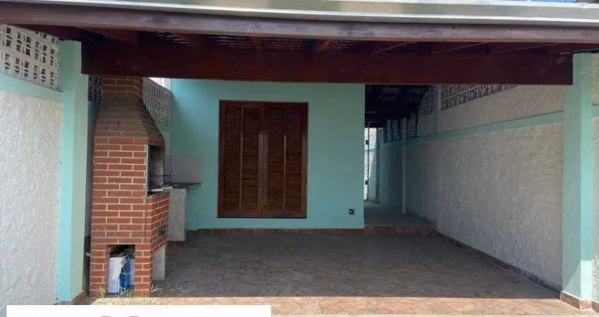 Casa com 2 quartos para venda próximo ao atacadão no tarumãs, caraguatatuba