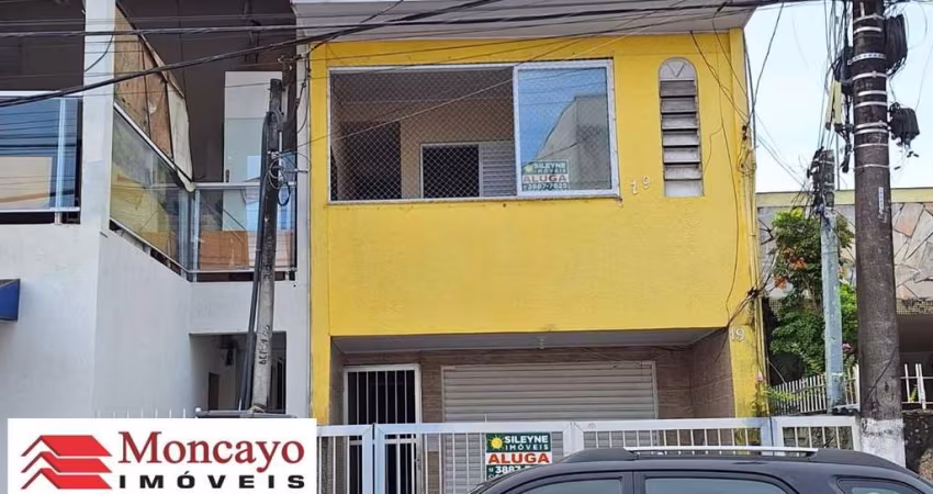 Sobrado comercial e residêncial à venda em Caraguatatuba.