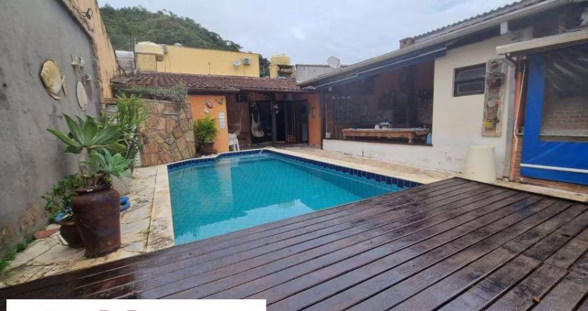 Ótima casa a venda no Sumaré, Caraguatatuba.