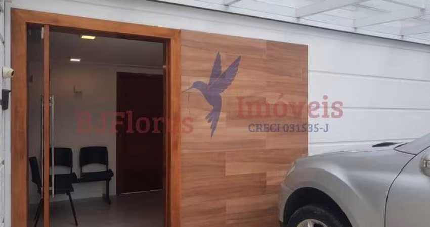 Casa comercial de 300m² com infraestrutura para clínicas e consultórios no Jardim do Mar