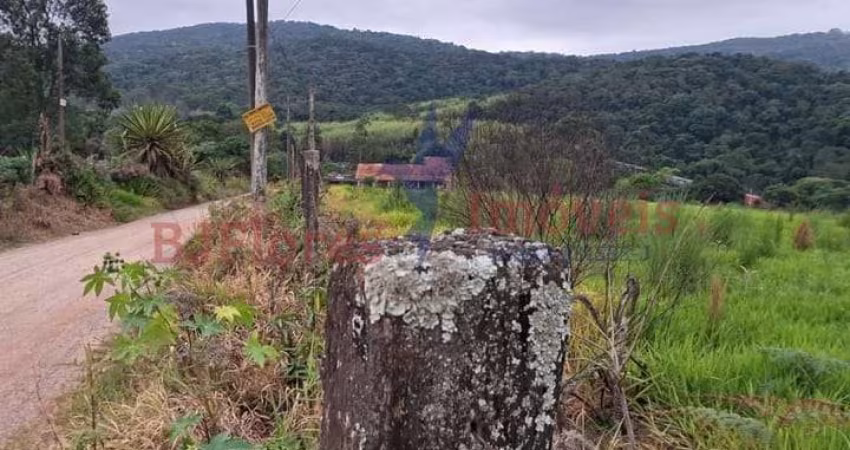 Terreno de 35.000m² no bairro Canguera em São Roque/SP