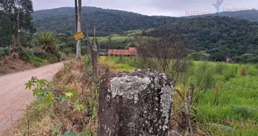 Terreno de 35.000m² no bairro canguera em são roque/sp