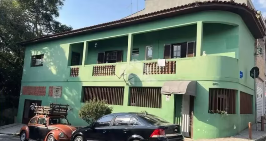 Sobrado a venda com 196m² de área construída no bairro vila das valsas em são bernardo do campo/sp