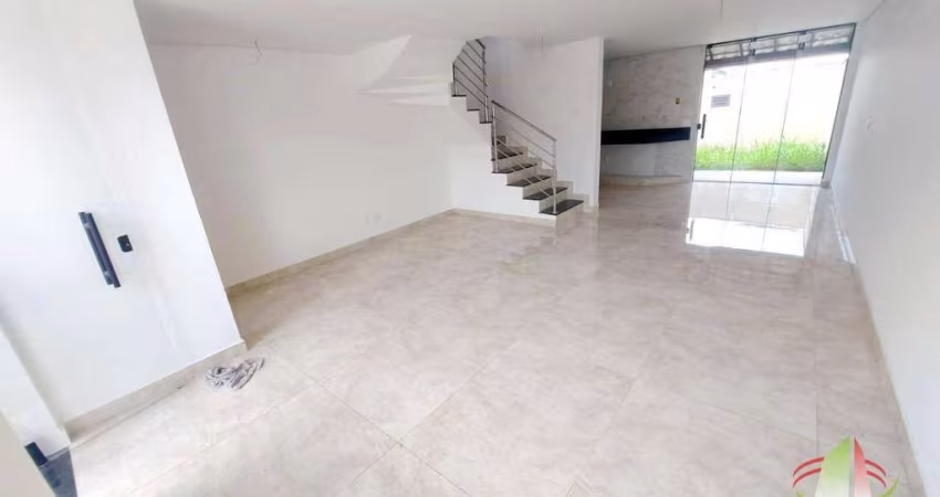 Casa com 3 quartos à venda, 98 m² por R$ 709.000 - Santa Branca - Belo Horizonte/MG