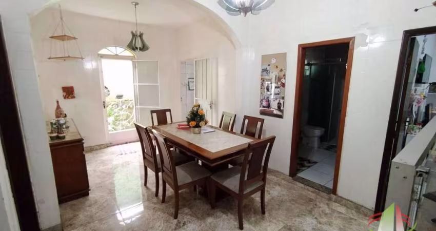 Casa com 3 dormitórios à venda, 355 m² por R$ 830.000,00 - Santa Amélia - Belo Horizonte/MG