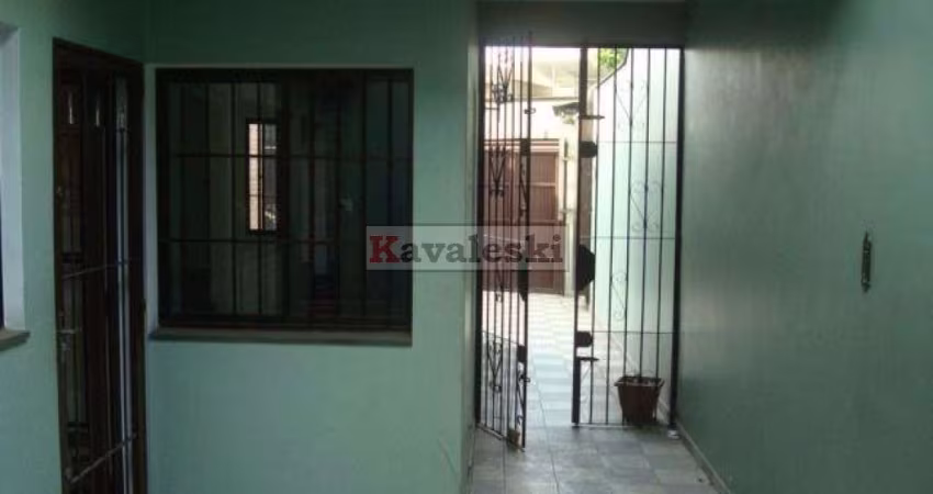 Sobrado com 2 Quartos e 4 banheiros , 140 m² !