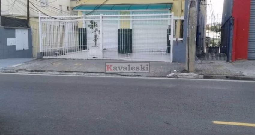 Prédio comercial com 3 pavimentos