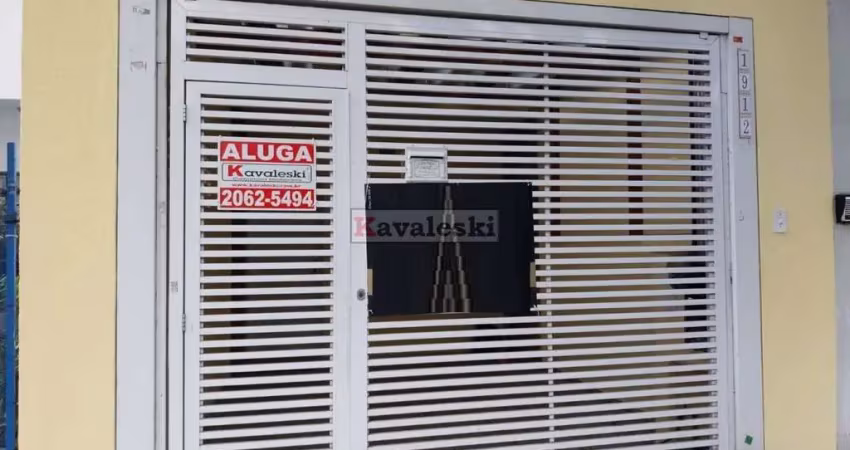 Casa com 2 quartos para alugar na Avenida Aratãs, --, Indianópolis, São Paulo