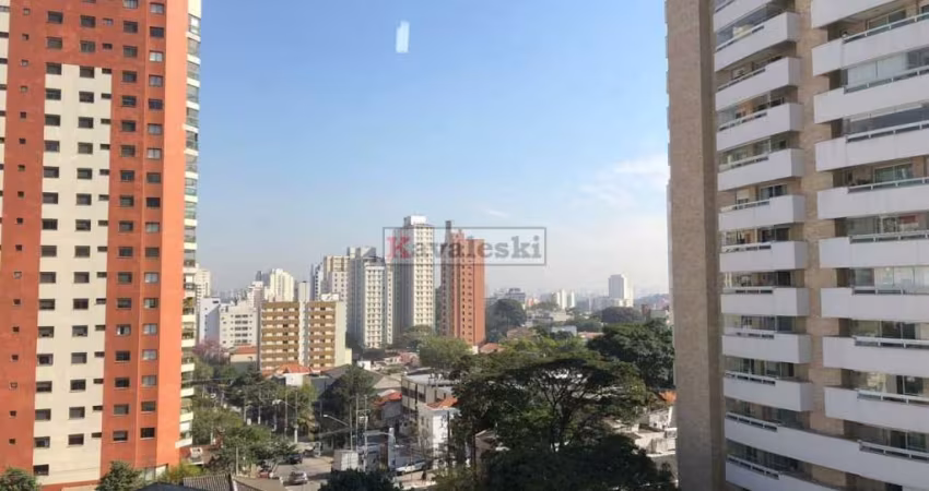 Apartamento com 2 Quartos e 2 banheiros à Venda, 76 m²