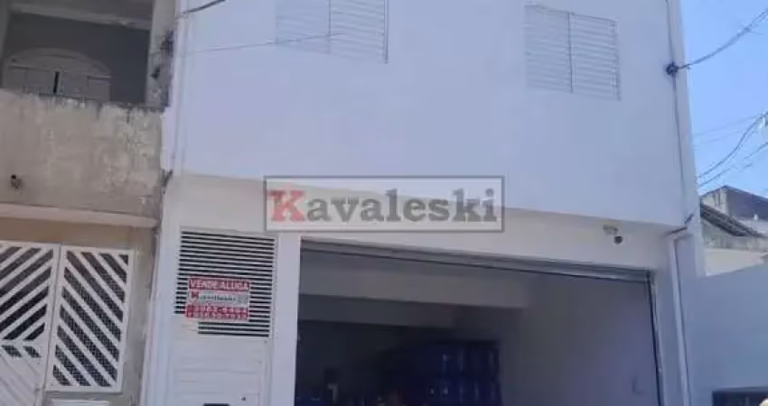 ** terreno com 3 casas + 1 espaço comercial a venda na vila brasilina.