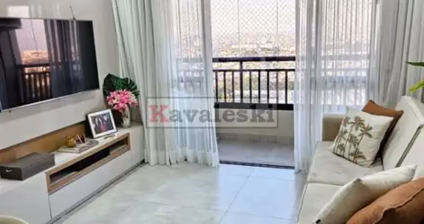 Apartamento 90 m²,  3 dormitórios ,ar condicionado em todos comodos.
