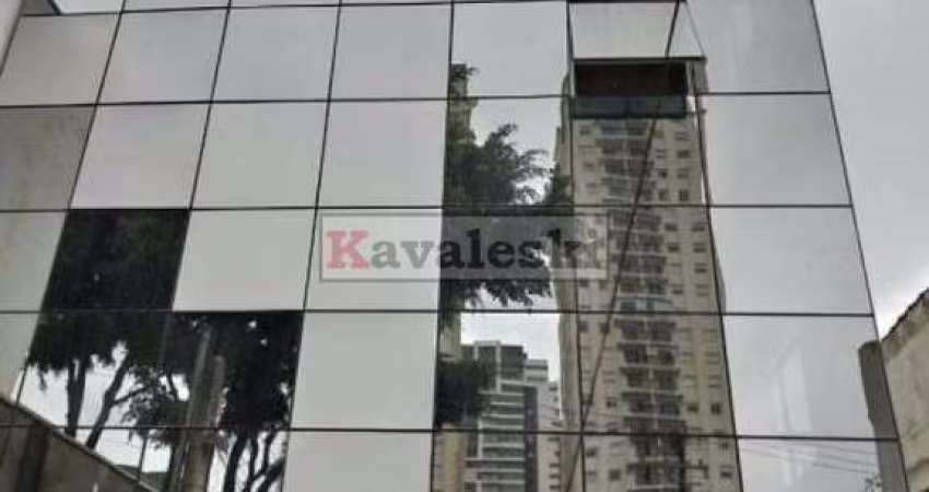 Prédio Comercial com 4 Quartos e 14 banheiros à Venda, 570 m² por R$ 4.800.000