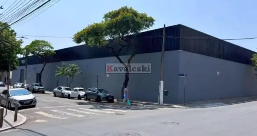 GALPÃO A VENDA 3300M²  CAMBUCI