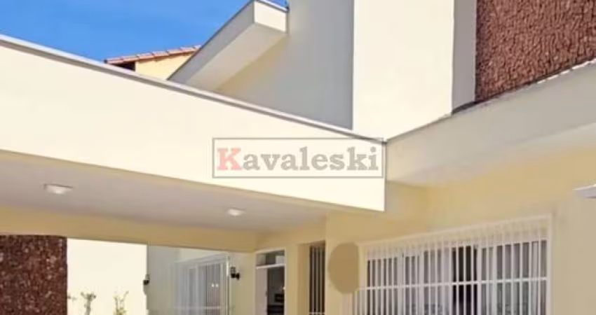 Casa Térrea Miolo do Jardim da Saúde !! São 4 dormitórios 2 suites 5 vagas de garagem / quintal -