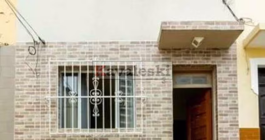 SOBRADO DE DOIS DORMITÓRIOS NO CAMBUCI 90 M²