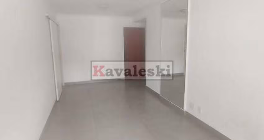 Apartamento localizado na Vila Gumercindo