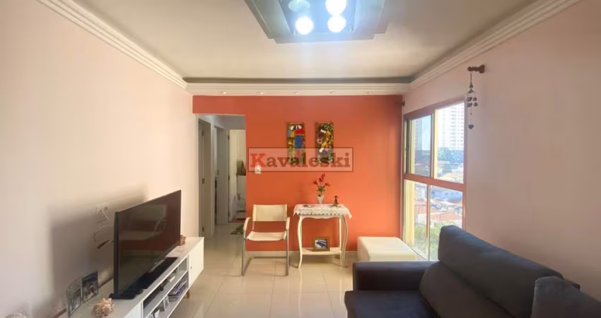 Apartamento lindo/ reformado / 3 dormitórios / 2 wcs / 1 vaga / 62 metros / lazer / Vila das Mercês