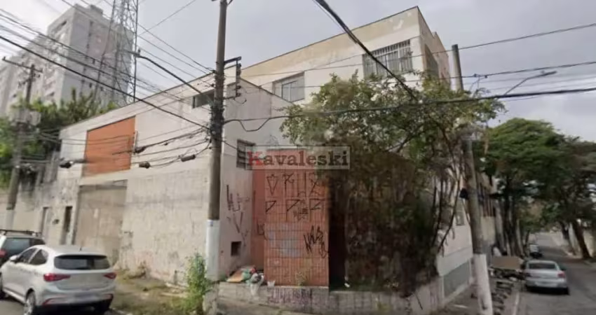 Barracão / Galpão / Depósito com 10 salas para alugar na Rua Pedro Amâncio, --, Jardim Maria Estela, São Paulo