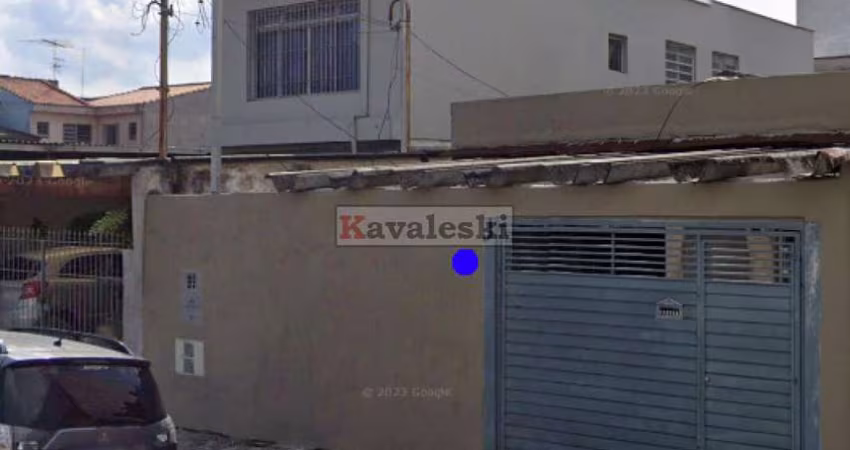 Casa Térrea 2 dormitórios 2 wcs 3 vagas de garagem / Quintal / Metrô Tamanduateí