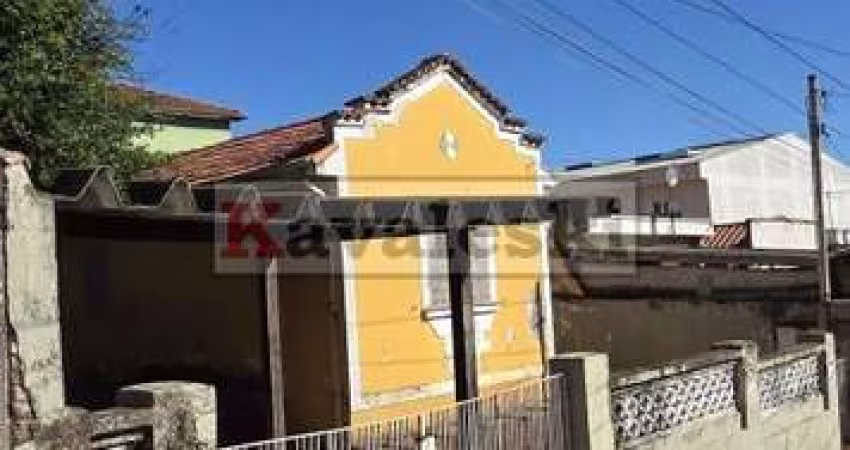 Terreno 12 x 20 = 240 metros de área útil na Vila das Mercês. Confira !!!