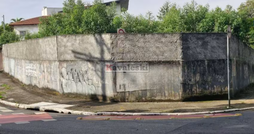 ** terreno de esquina a venda no bairro jardim da saúde.